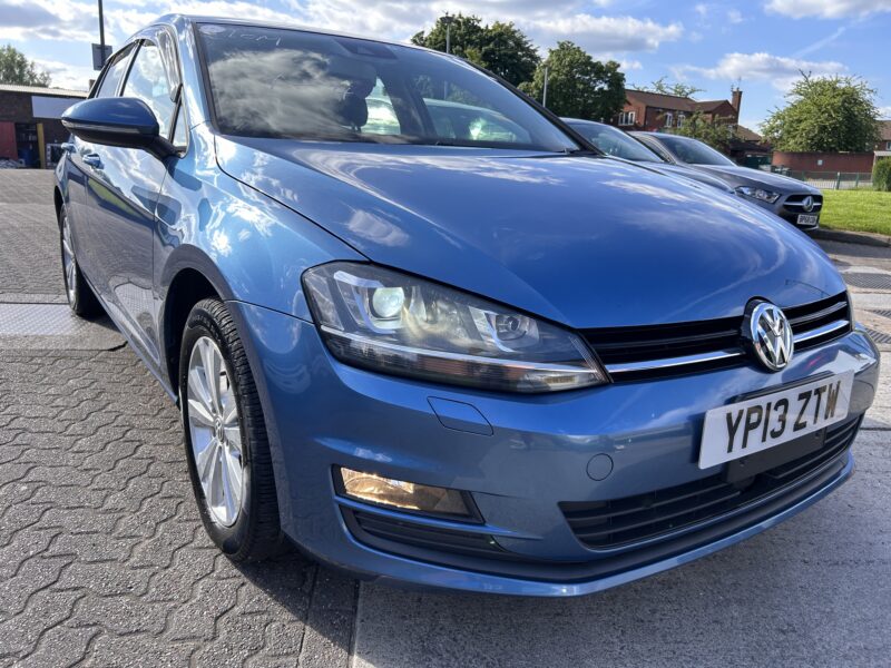 VW Golf 2013 1.2 petrol automatic hatchback nice&clean