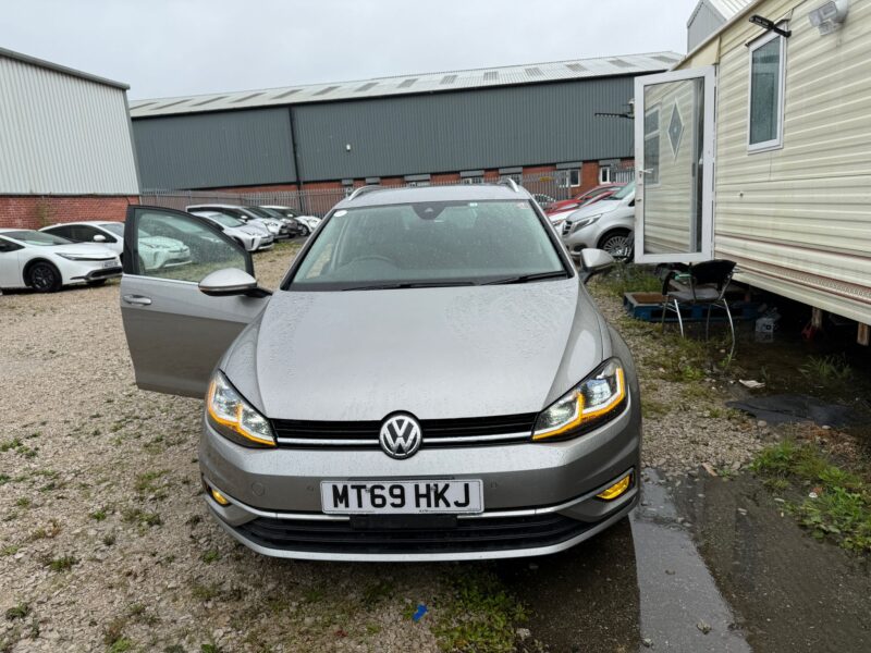 Volkswagen Golf Estate 1.2 2020 TSI Automatic – 43,000 miles