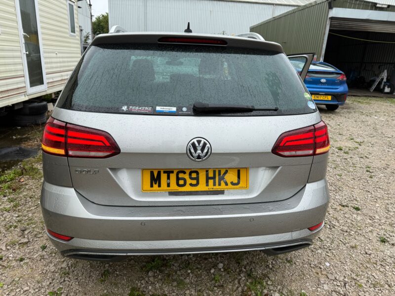 Volkswagen Golf Estate 1.2 2020 TSI Automatic – 43,000 miles