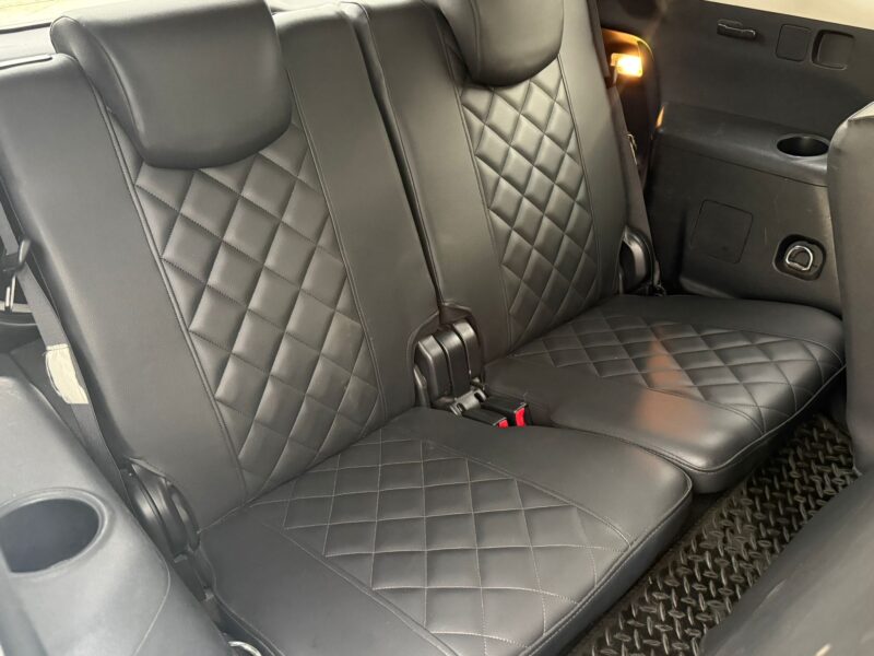 Toyota Prius 2015+ Hybrid Auto | 7 Seats | ULEZ Free