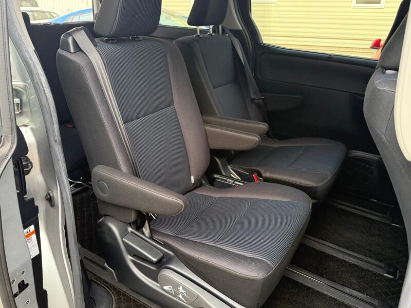 2019 Toyota Voxy Hybrid MPV Manchester | Spacious 7-Seater, ULEZ Free, Finance & Warranty Available