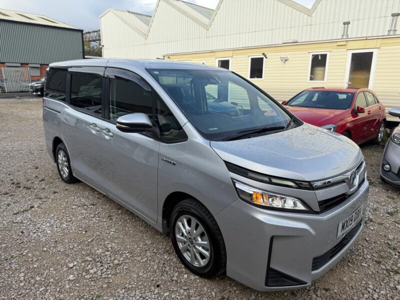 2019 Toyota Voxy Hybrid MPV Manchester | Spacious 7-Seater, ULEZ Free, Finance & Warranty Available