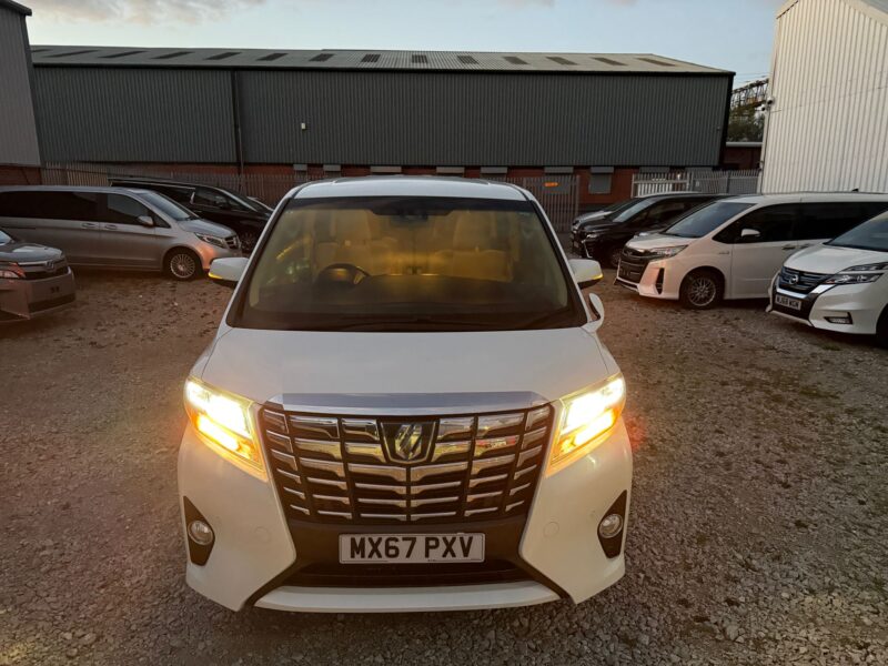 Toyota Alphard 2.5 Hybrid 2017 – ULEZ Free | Luxury 7-Seater MPV in Manchester
